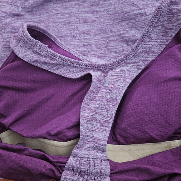 Lululemon Racer Back Tank With Removable Pads - Picture 4 of 4